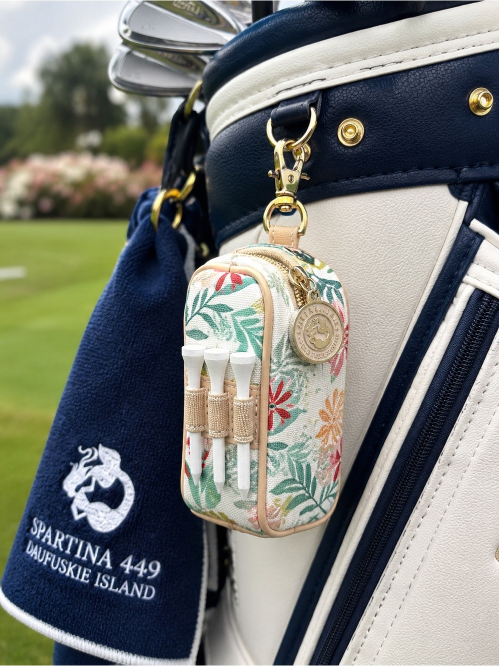 Spartina 449 Queenie Topiary White Golf Ball & Tee Pouch NWT